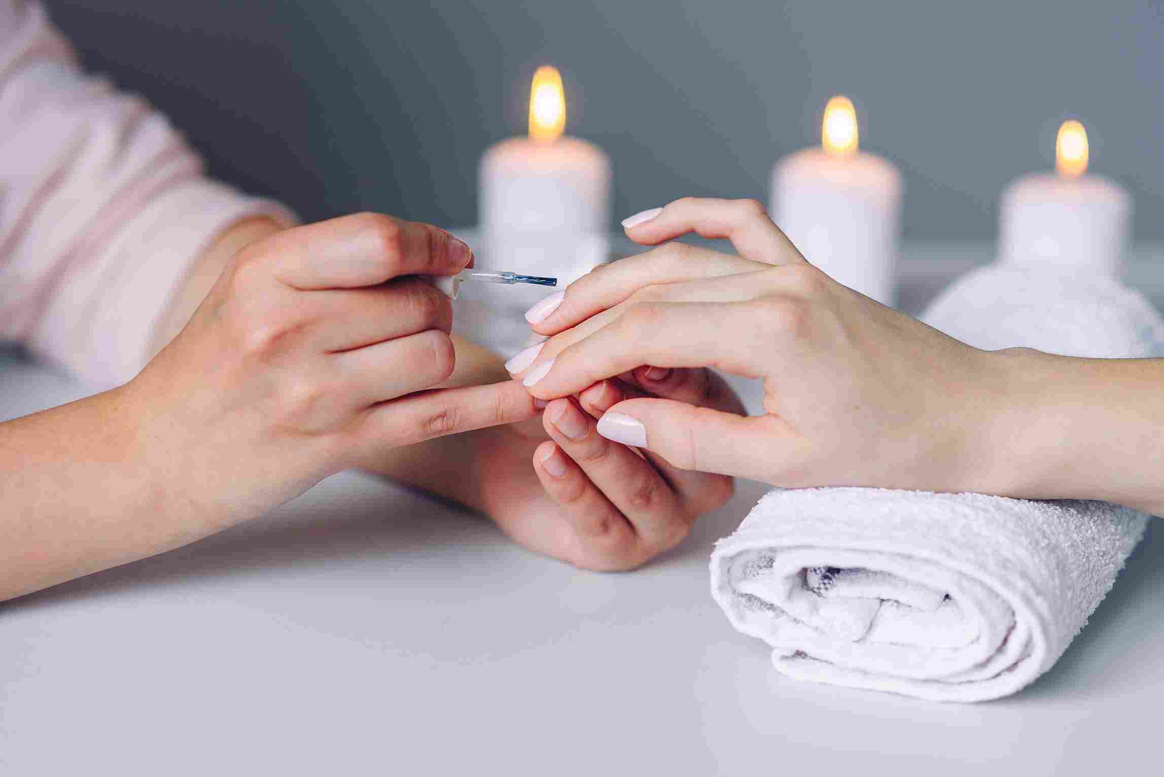 Elysian candle spa manicure