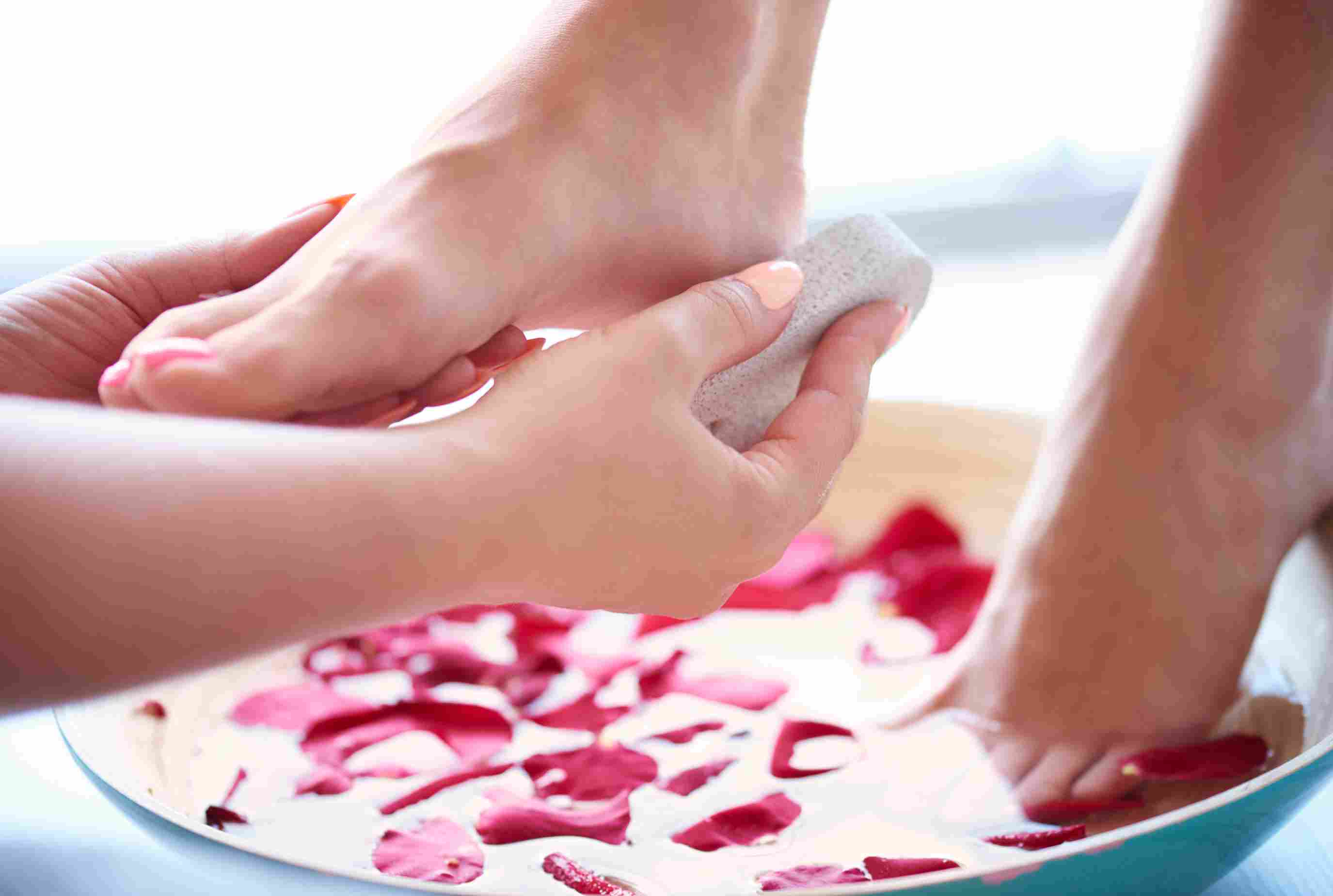 Elysian British rose pedicure