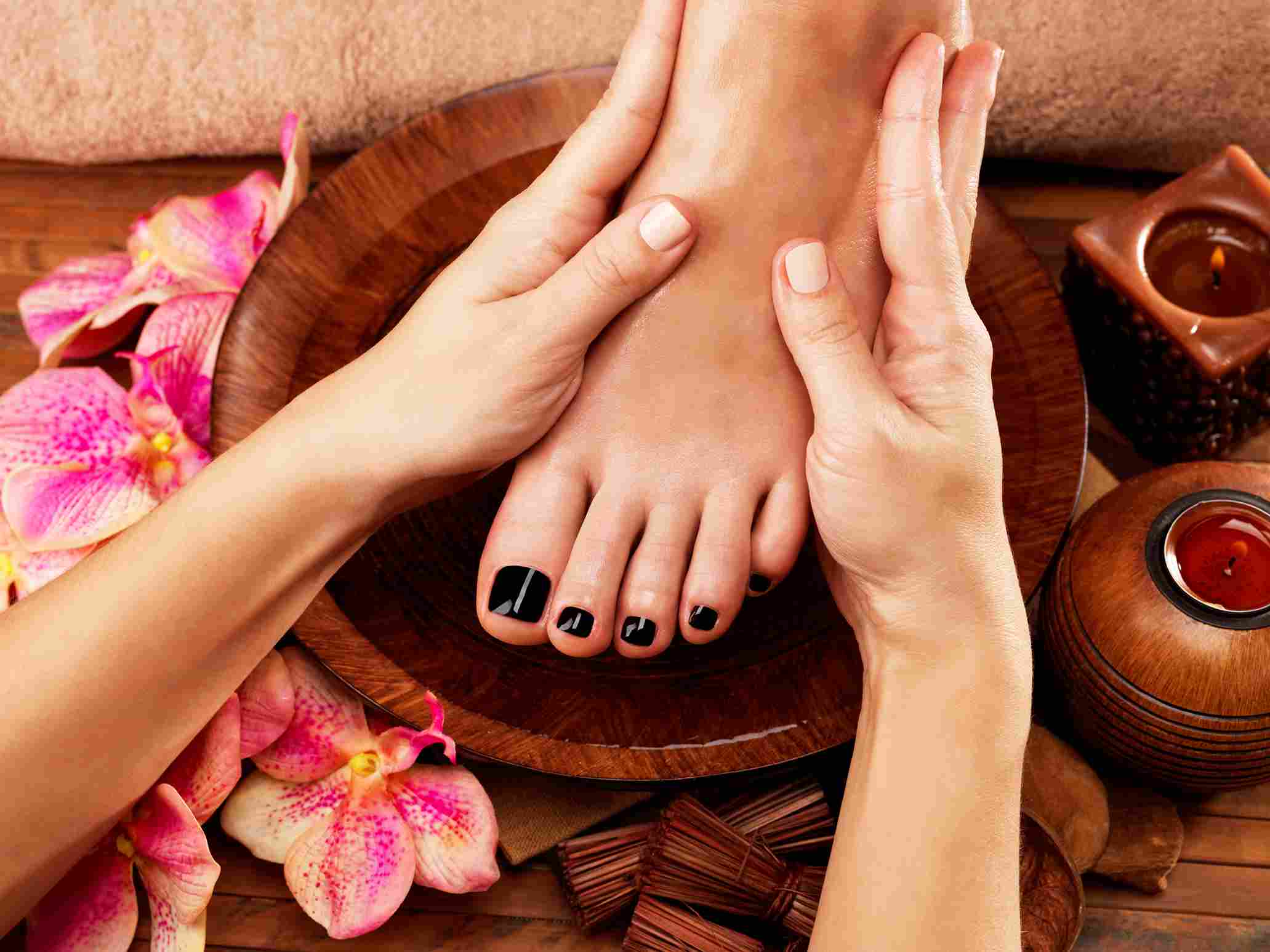 Elysian chocolate & vanilla pedicure