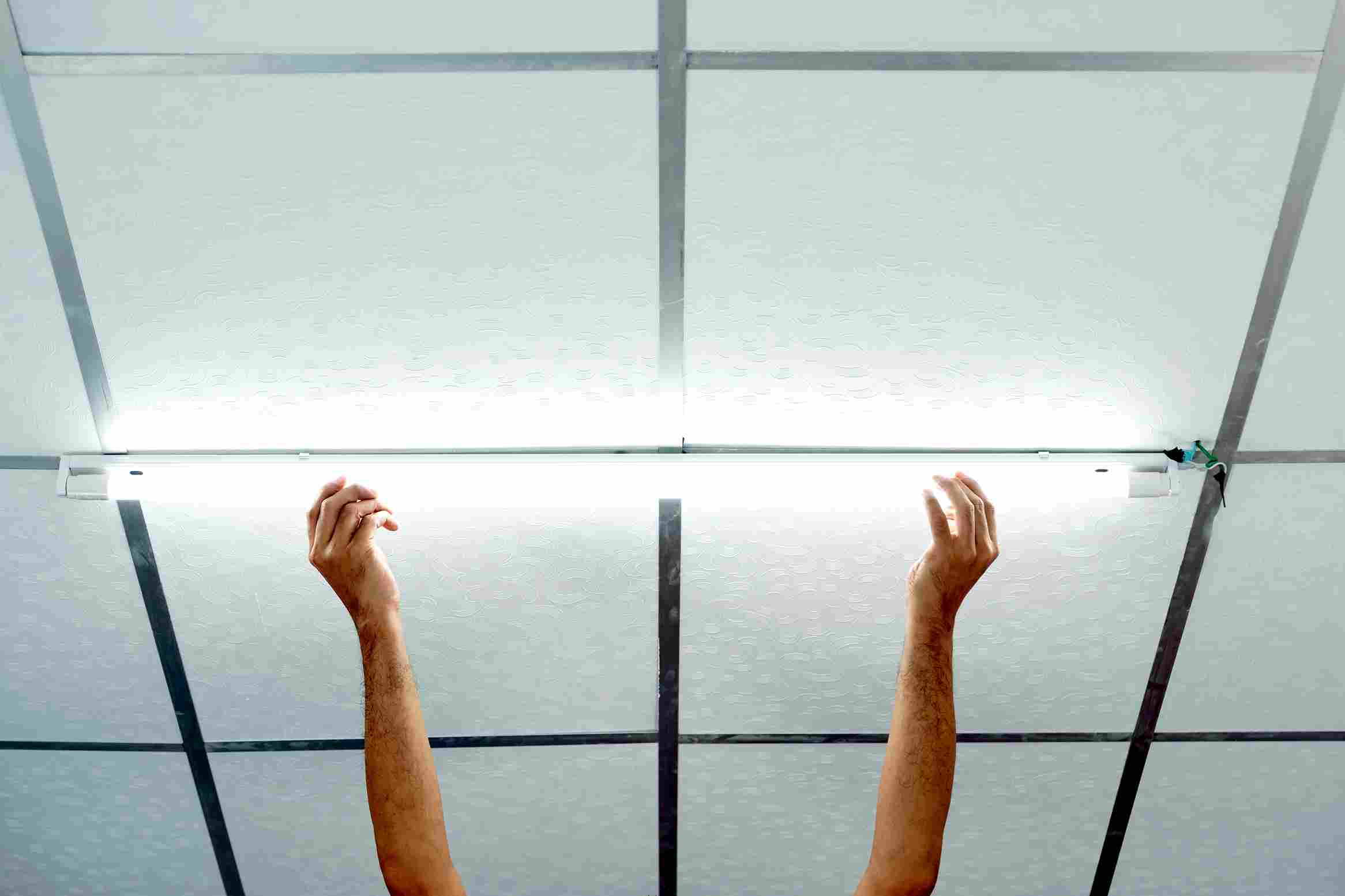 Tubelight Installation/Recondition