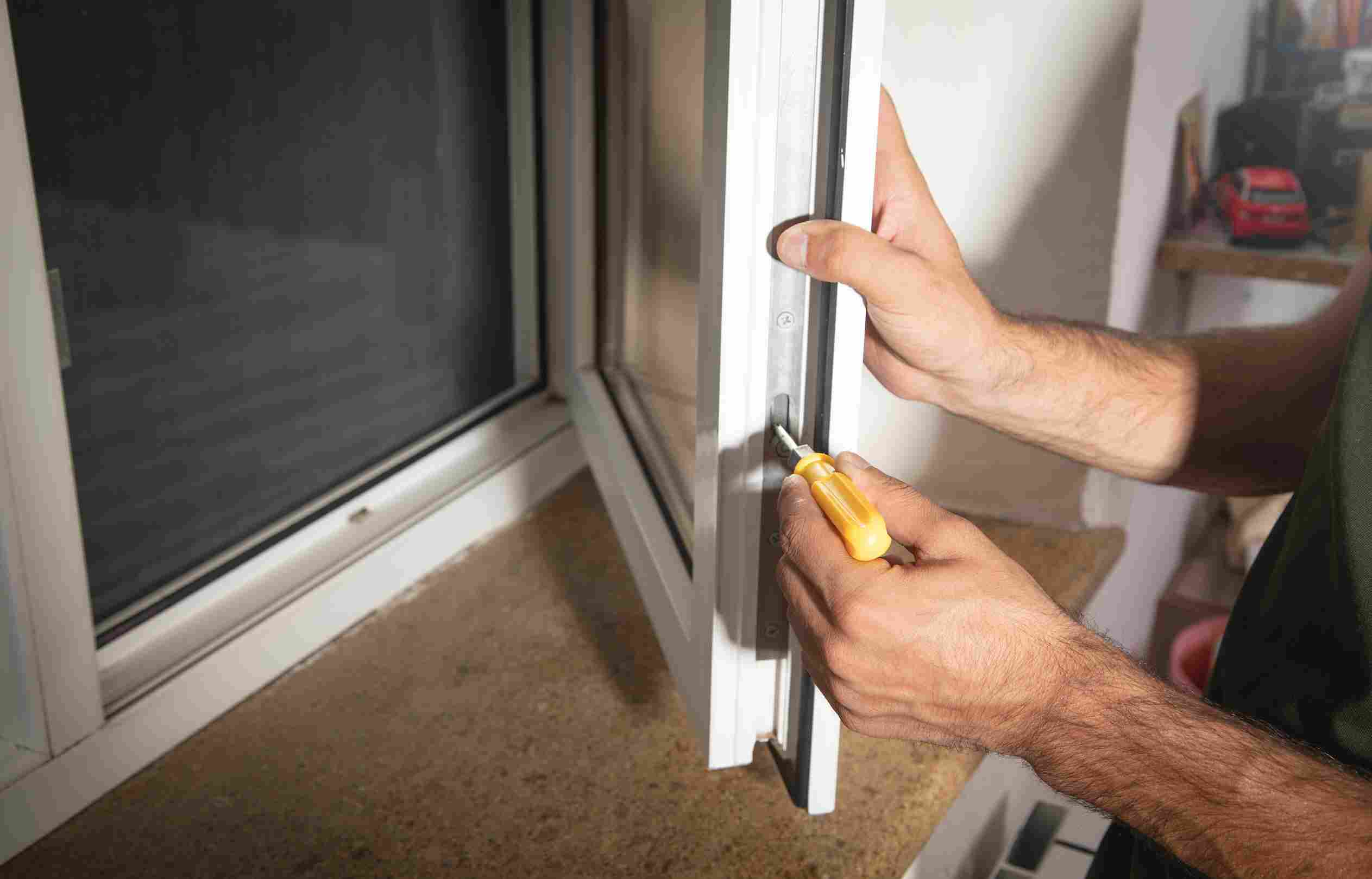 Installation of Window hinge (for four)