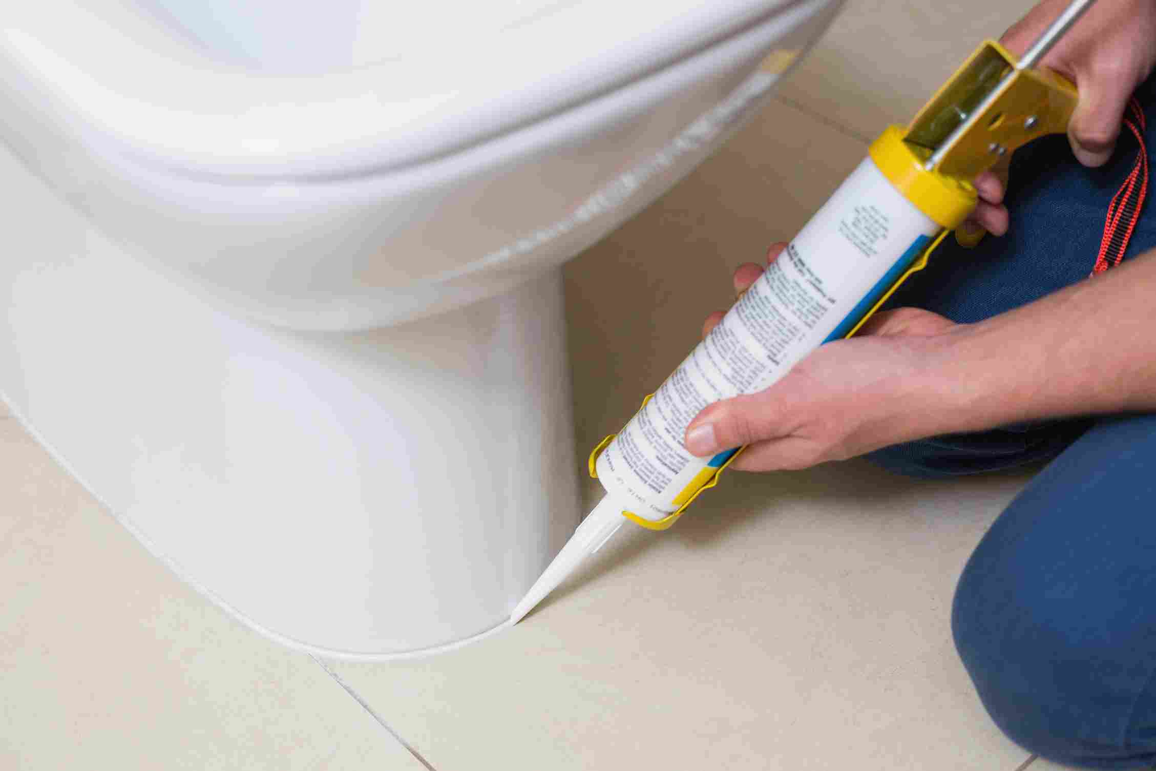 Filling of Bathroom tile gap