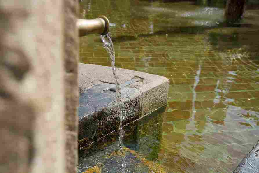 Balcony drain blockage removal