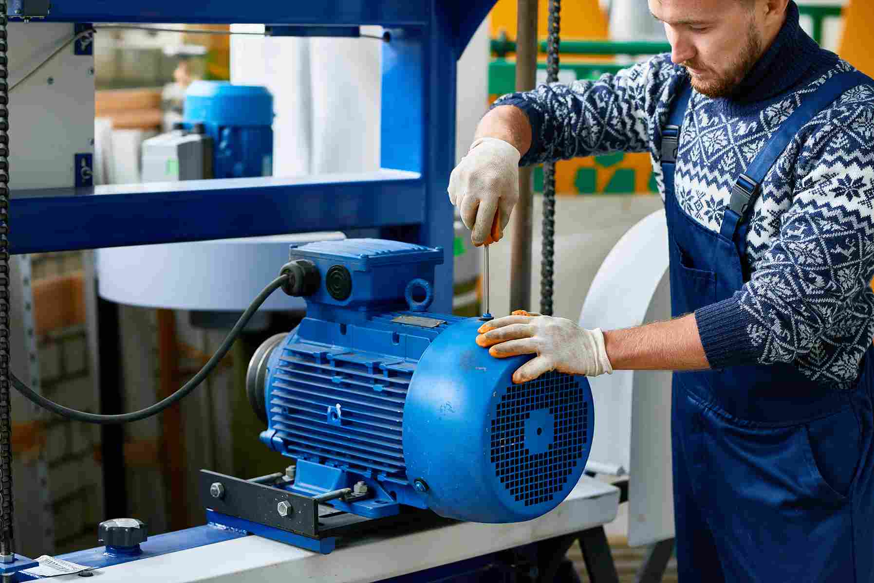 Installing Motor