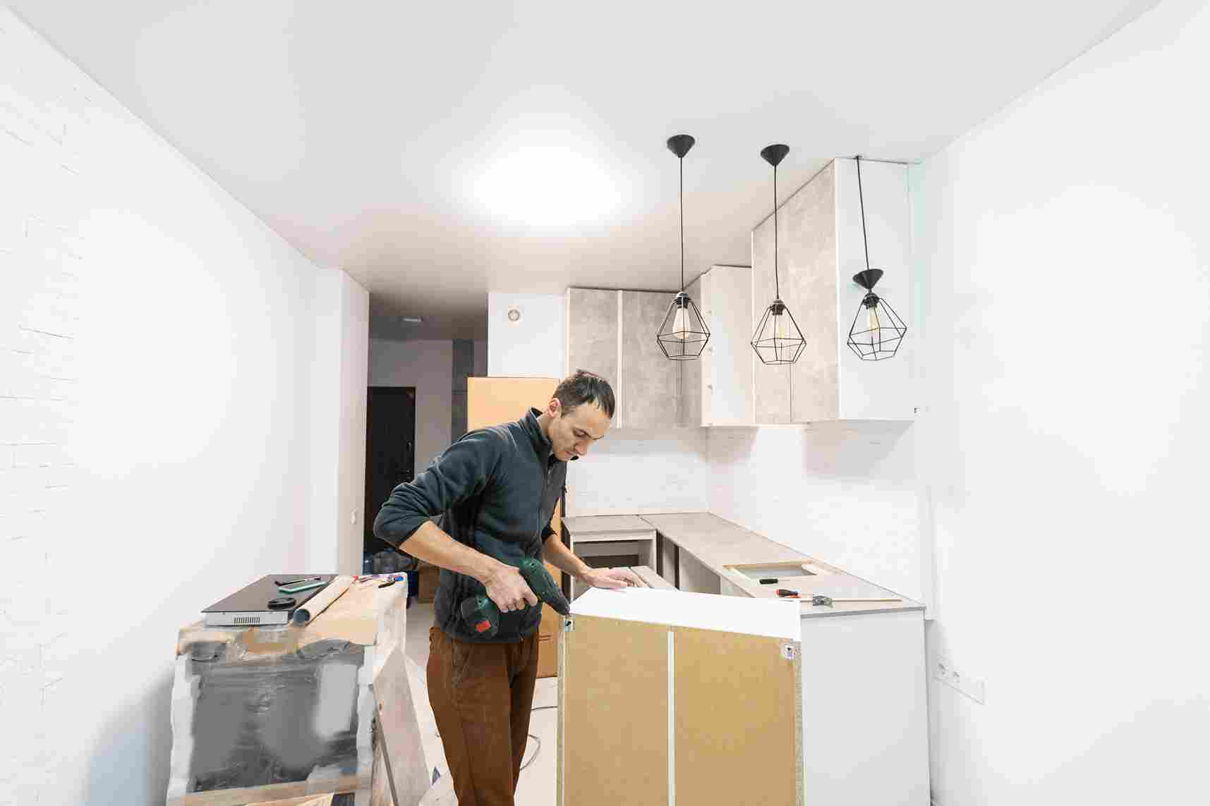 Bathrooms & Kitchen with Utensil Removal