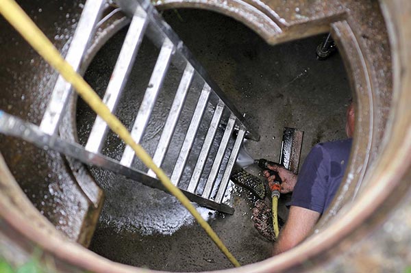 Sump Water Tank Cleaning