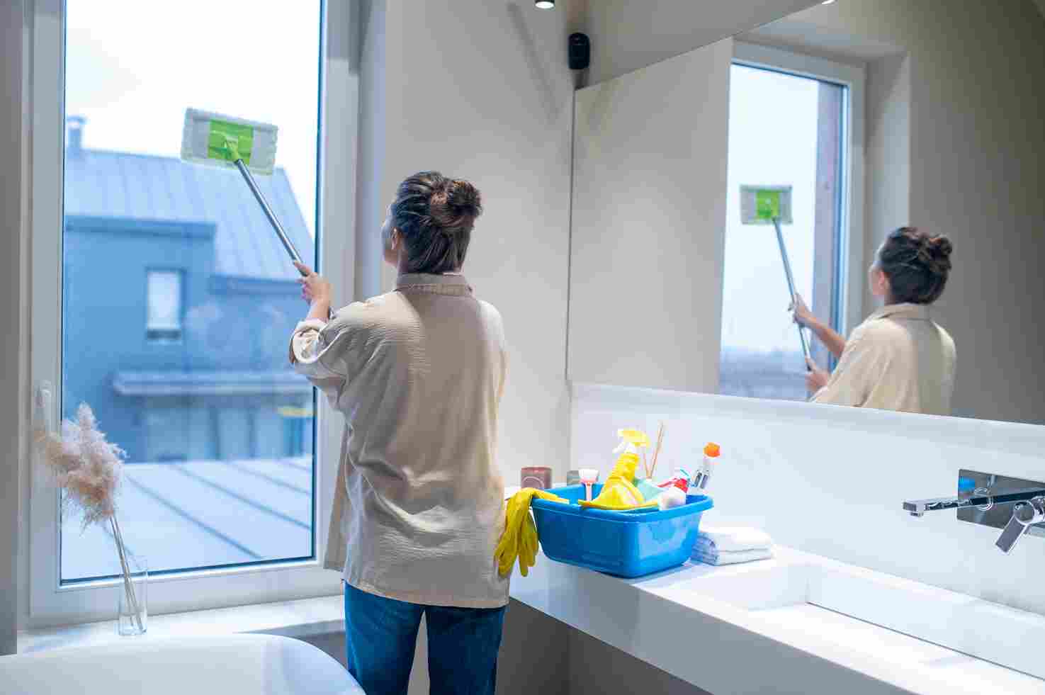 Premium Bathroom Cleaning