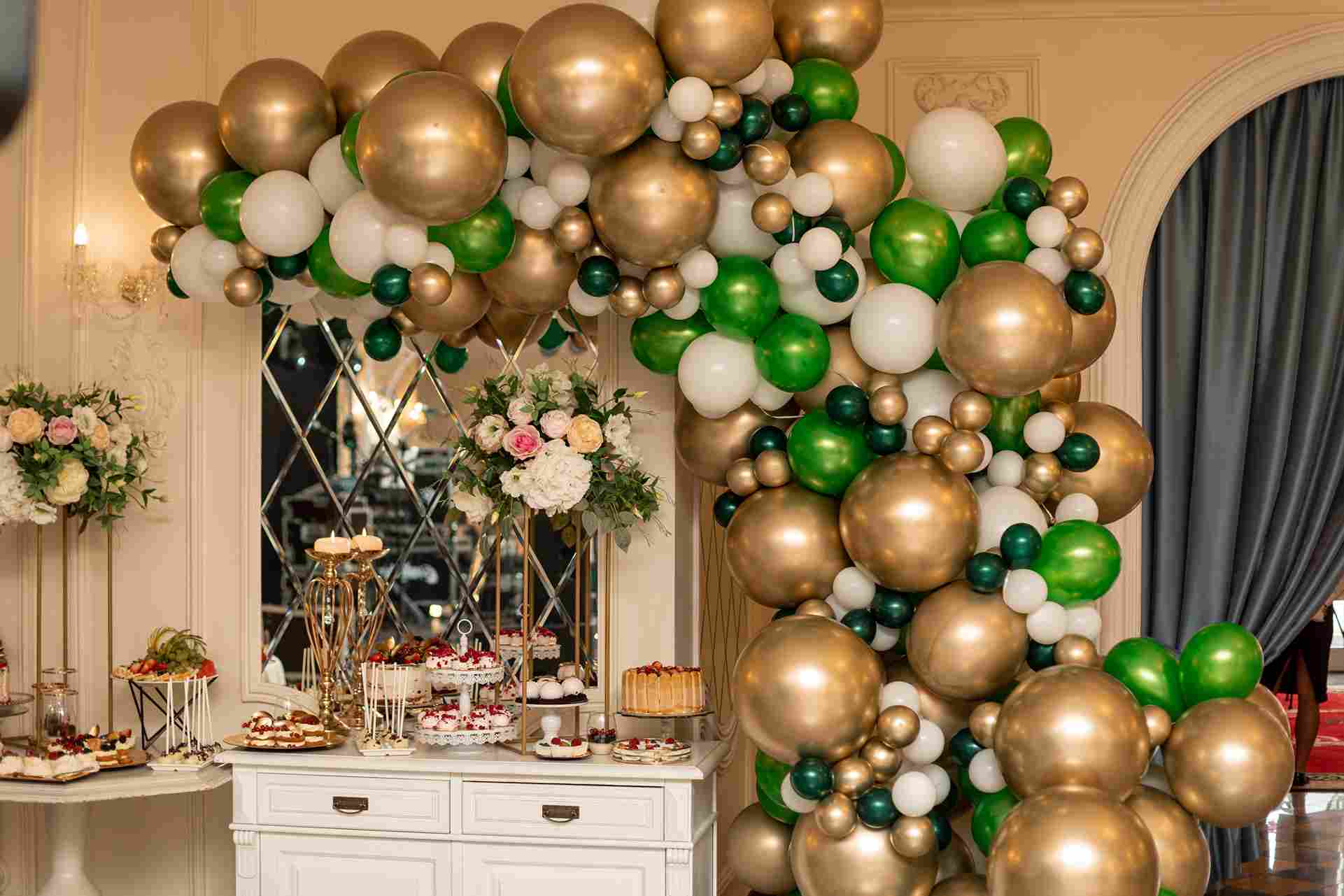 Balloon Decor